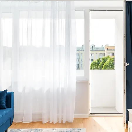 Stawy Brustmana Homly By Bookinghost Appartement Varsovie